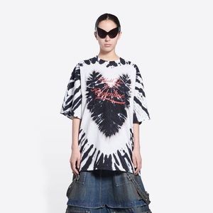 Balenciaga
Valentine's Day 22 Tie-dye Rib Triangle T-shirt Oversized